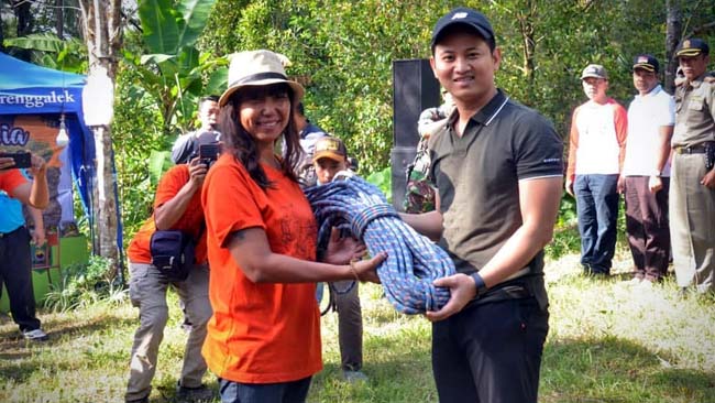 Bupati Trenggalek Mochammad Nur Arifin buka kegiatan Indonesia Climbing Festival (ICF) di tebing gunung Sepikul Watulimo