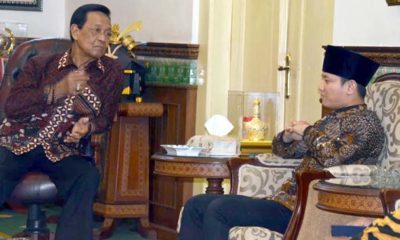 Bupati Trenggalek Mochammad Nur Arifin bersama Sri Sultan Hamengku Buwono X