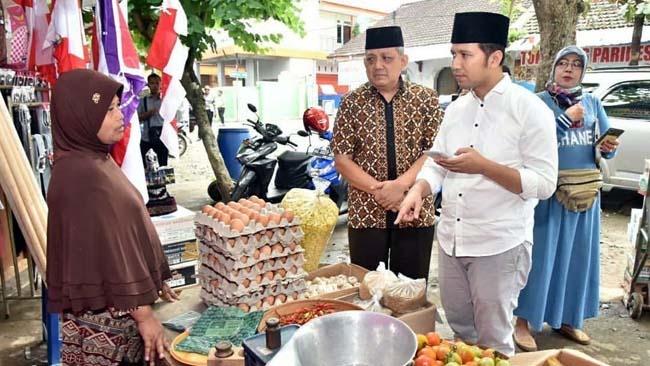 Wakil Gubernur Jatim blusukan ke tempat relokasi pedagang Pasar Pon