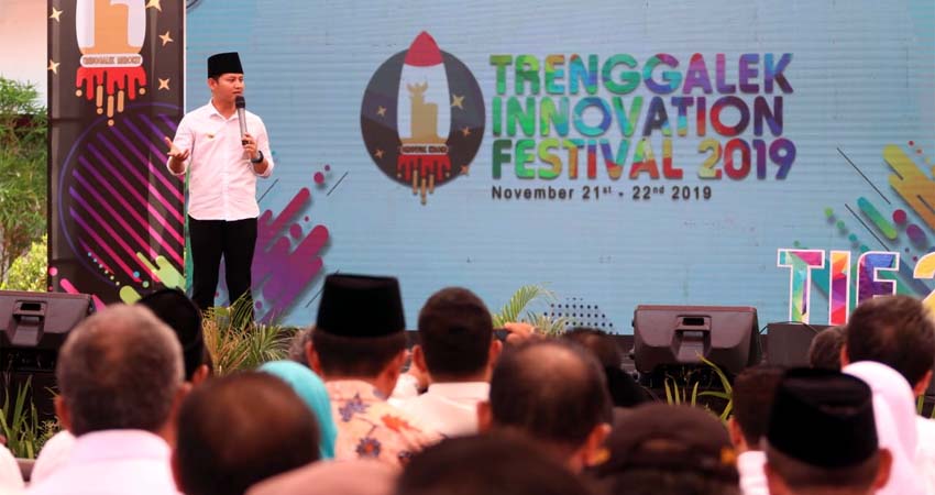 Festival Inovasi Pelayanan Publik yang digelar di Halaman Pendopo Trenggalek