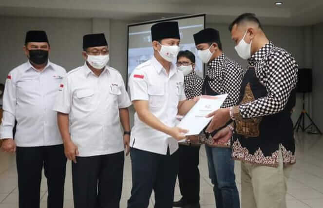 Hadiri Pelantikan Pengurus PMI Trenggalek, Bupati Arifin Bangga Kepedulian Purna ASN