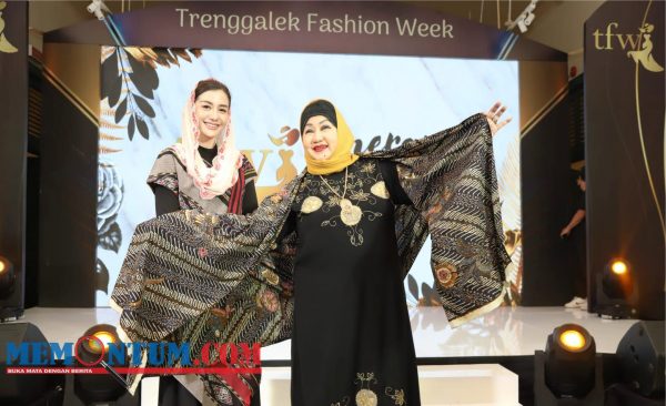 Bangkitkan UMKM, Dekranasda Trenggalek Gelar Merayu Fashion Day 2022 di Jakarta