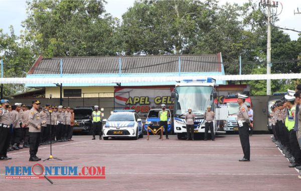 Terima Dua Unit Kendaraan Operasional dari Korlantas Polri, Kapolres Trenggalek Minta Anggota Terus Tingkatkan Pelayanan