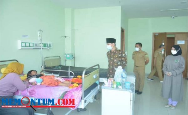 Awali Tahun Baru 2023, Mas Ipin Sidak Kantor Pemerintahan hingga RSUD Trenggalek