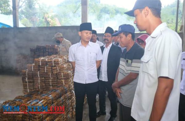 Respon Unjuk Rasa Warga Soal Limbah, Bupati Trenggalek Tinjau Aktivitas Pemindangan di Desa Margomulyo Watulimo